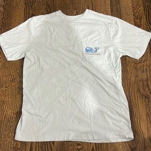 Vineyard Vines t-shirt